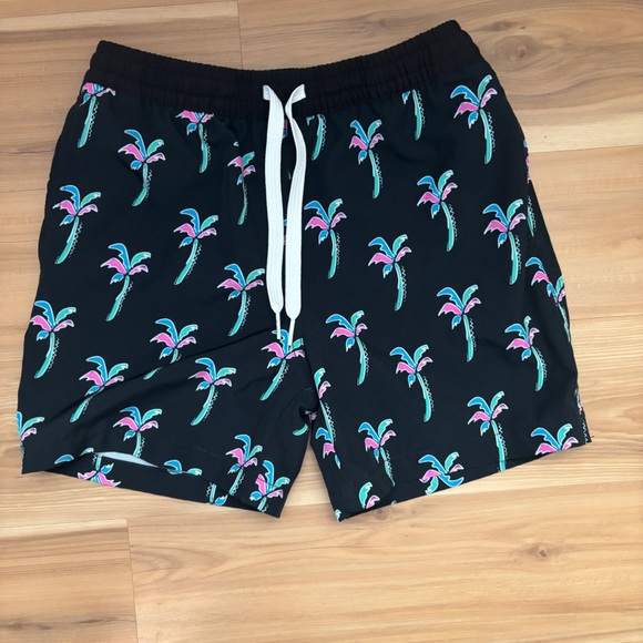 chubbies Other - Youth 8/9 Black Swim Shorts with Tropical Print Chubbies